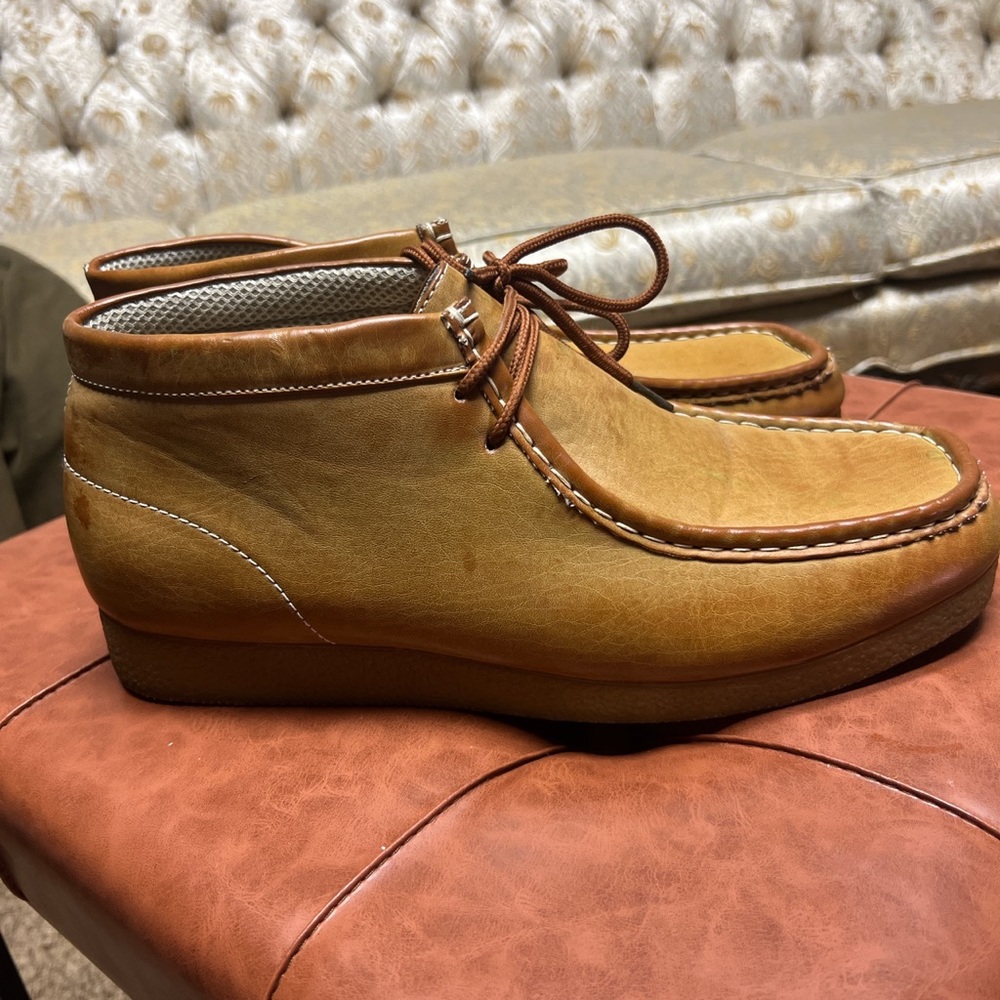 Vintage Wallabee style shoe